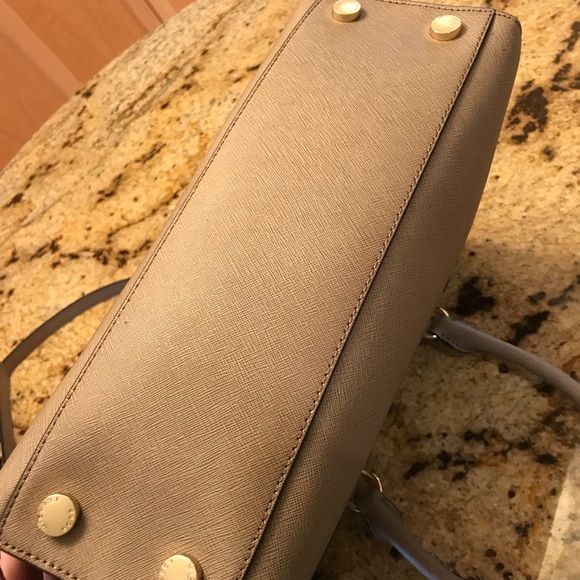 Michael Kors Satchel - Picture 6 of 6